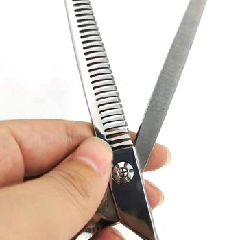 thinning scissors